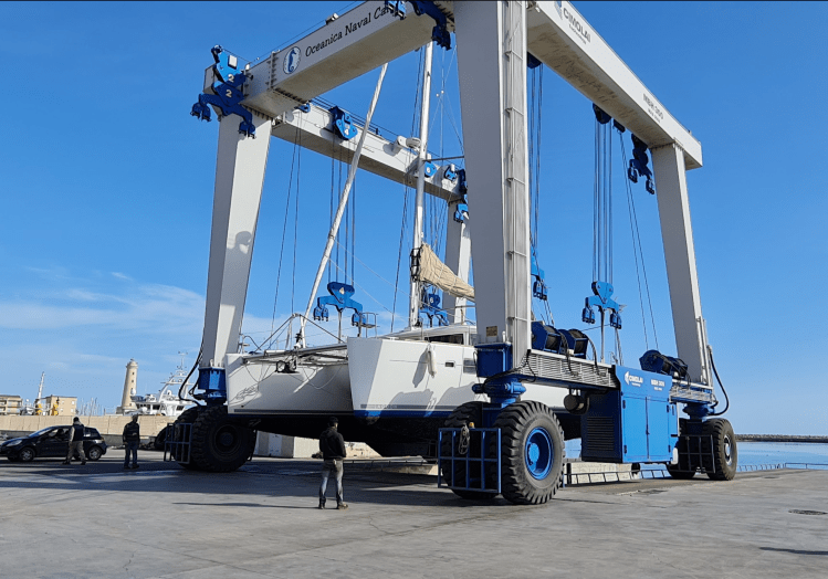 Refit of a Lagoon&nbsp;450F